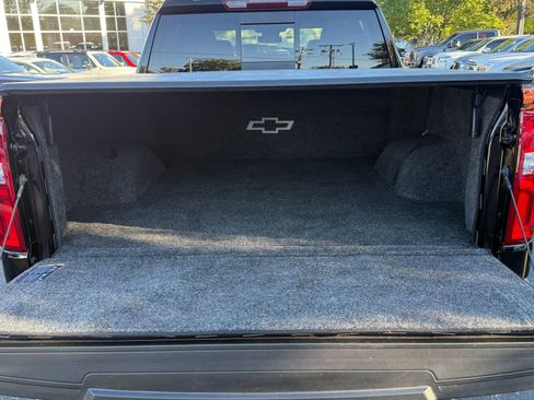 Used 2024 Chevrolet Silverado 1500 LTZ w/ LTZ Convenience Package II image 9