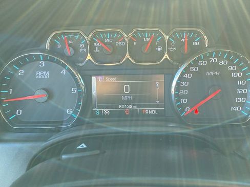 Used 2018 Chevrolet Silverado 1500 LT w/ Texas Edition image 26