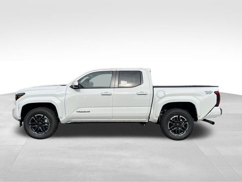 New 2026 Toyota Tacoma TRD Sport image 2
