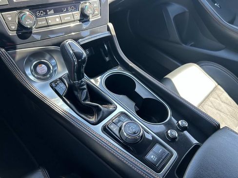 Used 2023 Nissan Maxima SR w/ Sport Mat Group FWD image 32