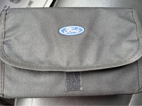 Used 2016 Ford Escape Titanium FWD image 11