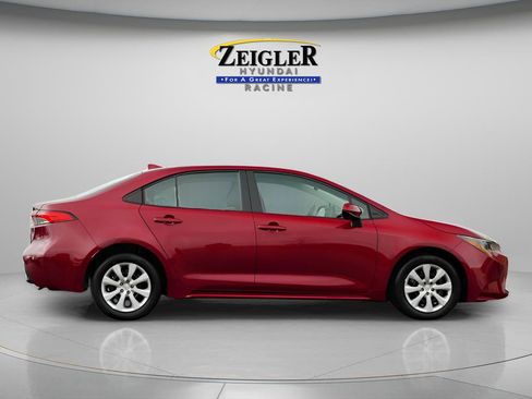 Used 2026 Toyota Corolla LE FWD image 9