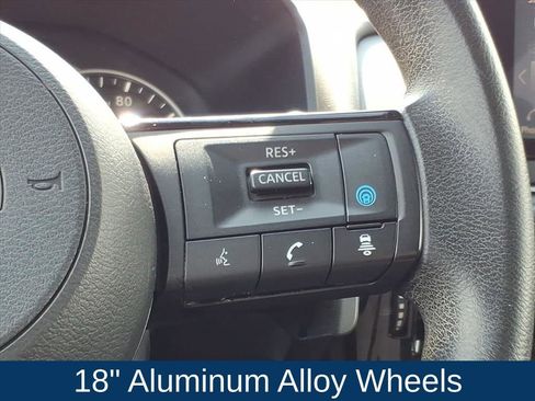 Used 2021 Nissan Rogue SV AWD/4WD image 12