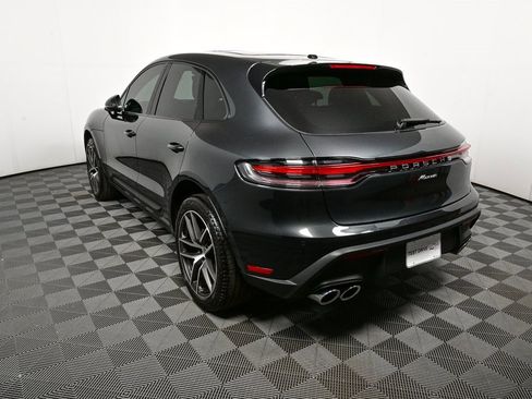 Certified 2025 Porsche Macan image 3
