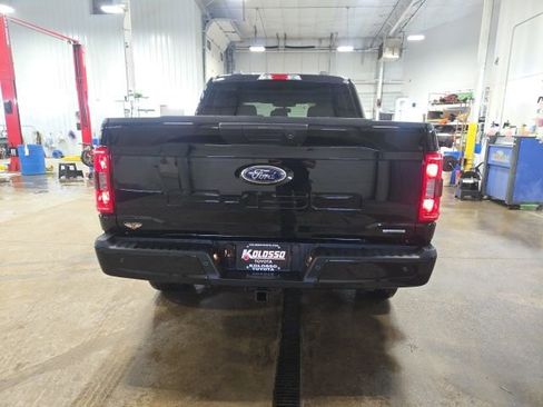 Used 2022 Ford F150 XLT w/ Equipment Group 301A Mid image 5