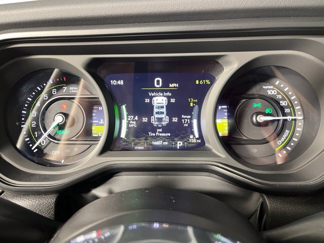 Used 2024 Jeep Wrangler High Altitude AWD/4WD image 25