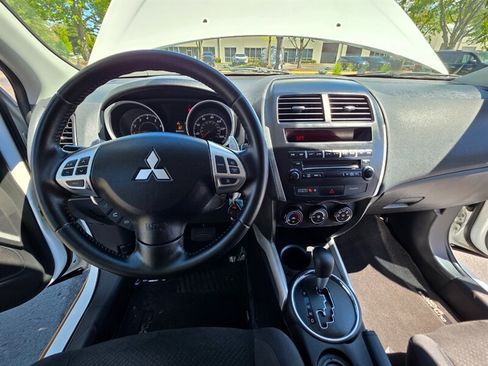 Used 2013 Mitsubishi Outlander Sport ES FWD image 37
