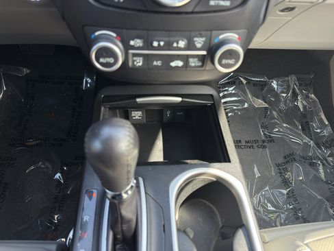 Certified 2017 Acura RDX w/Technology Pkg image 24