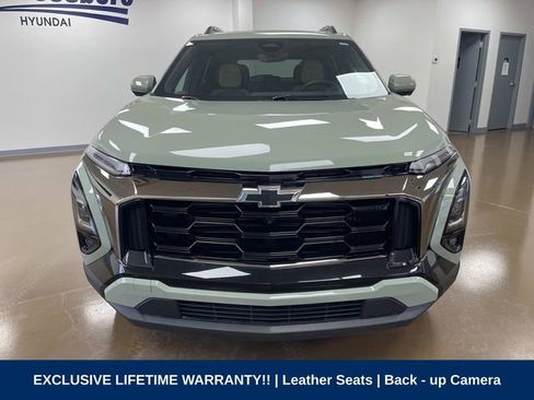 Used 2025 Chevrolet Equinox ACTIV w/ Safety and Technology Package AWD/4WD image 2