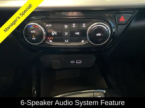 Used 2025 Chevrolet Trax LT w/ LT Convenience Package FWD image 7