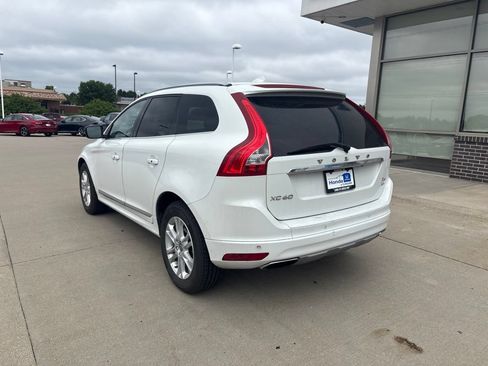 Used 2016 Volvo XC60 T6 w/ Proximity Package AWD/4WD image 7