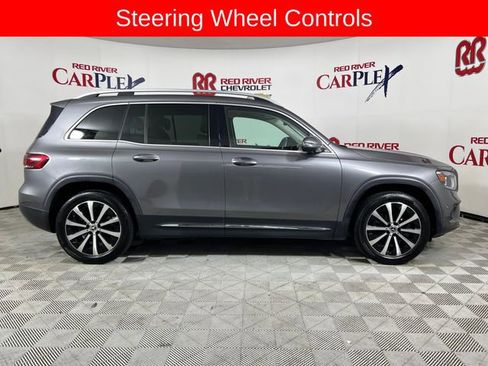 Used 2021 Mercedes-Benz GLB 250 image 9