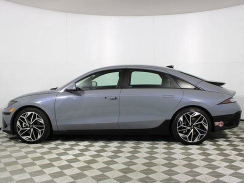 Used 2023 Hyundai Ioniq 6 SEL image 41