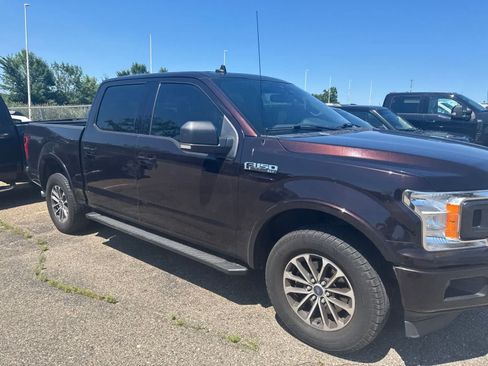 Used 2020 Ford F150 XLT w/ Equipment Group 302A Luxury AWD/4WD image 9
