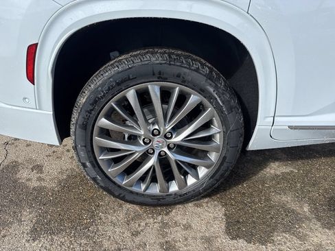 New 2026 Buick Enclave Avenir w/ Super Cruise Package AWD/4WD image 10