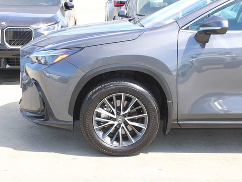 Certified 2024 Lexus NX 250 FWD image 4
