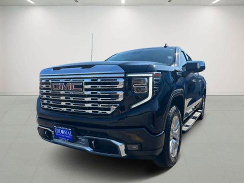 Used 2024 GMC Sierra 1500 Denali image 2