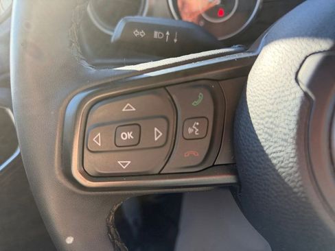 Used 2023 Jeep Wrangler Sport S image 15