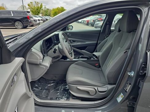New 2026 Hyundai Elantra Sport FWD image 27