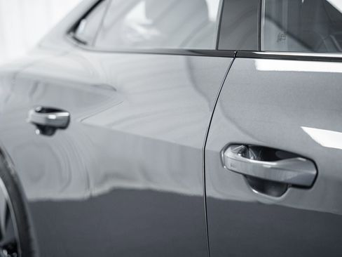 Used 2022 Audi RS e-tron GT w/ Carbon Performance Package image 13