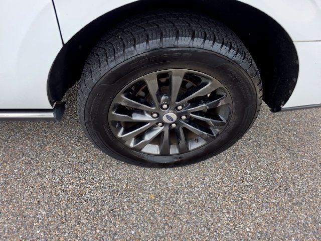 Used 2020 Ford Expedition Max Limited AWD/4WD image 10