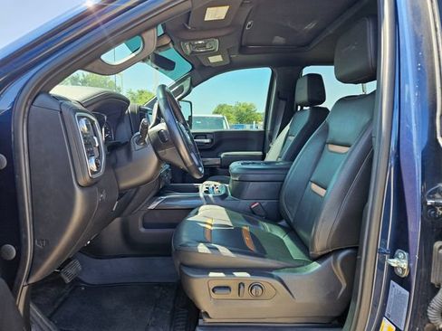 Used 2022 GMC Sierra 2500 AT4 w/ AT4 Premium Plus Package AWD/4WD image 8