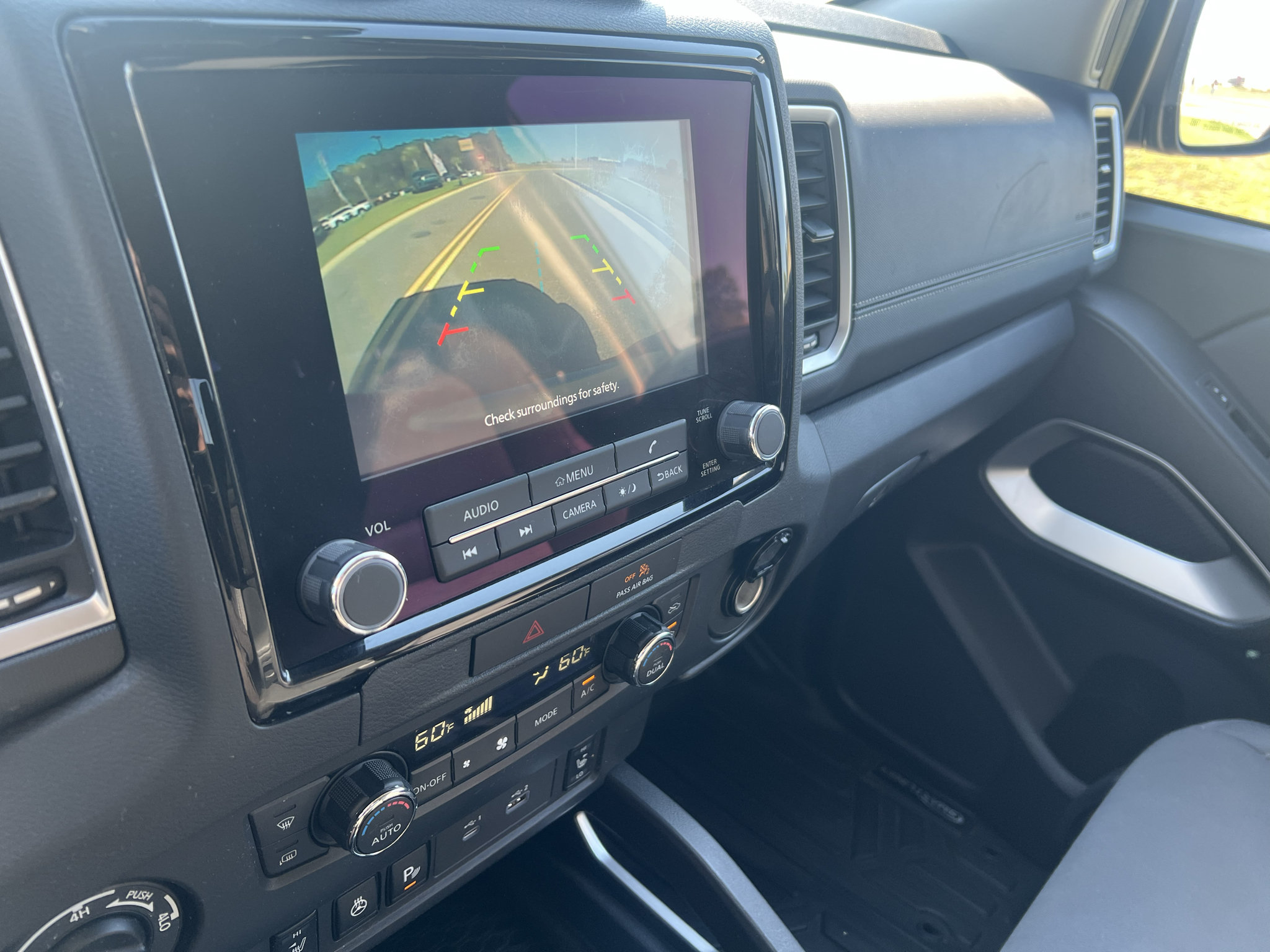 Used 2022 Nissan Frontier SV AWD/4WD image 26