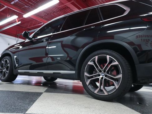 Used 2024 BMW X5 xDrive40i w/ Premium Package AWD/4WD image 42