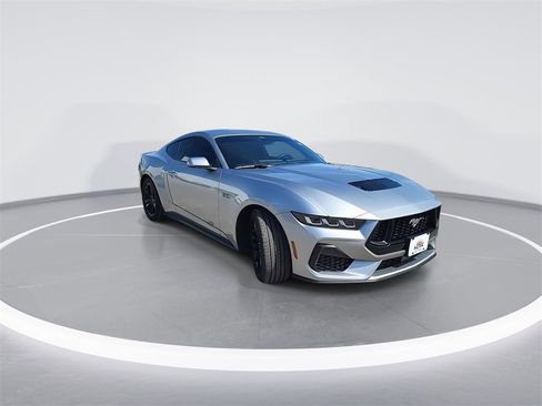 Used 2024 Ford Mustang GT image 2
