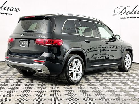 Used 2023 Mercedes-Benz GLB 250 4MATIC image 6