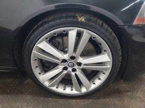 Used 2010 Jaguar XKR R RWD image 15