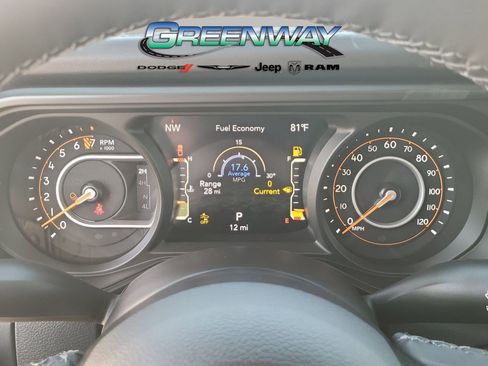 New 2026 Jeep Gladiator Sahara image 27