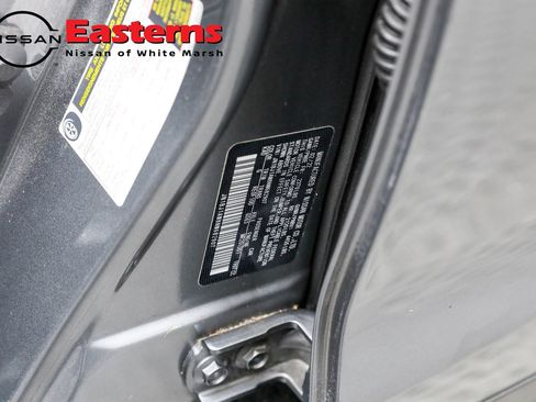 Used 2022 Nissan Rogue Sport S image 31