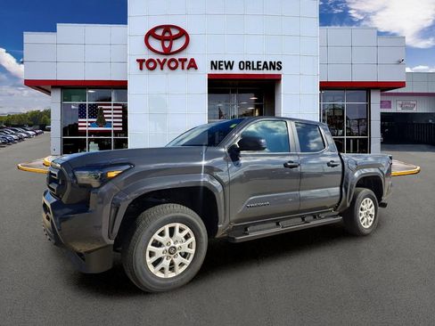 Used 2025 Toyota Tacoma SR5 AWD/4WD image 1