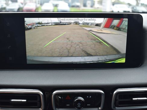 Used 2026 Nissan Sentra SV w/ SV Convenience Package FWD image 34