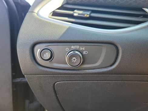 Used 2024 Chevrolet Malibu LT FWD image 20