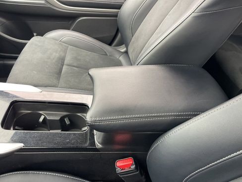 Used 2024 Mitsubishi Eclipse Cross SE image 13