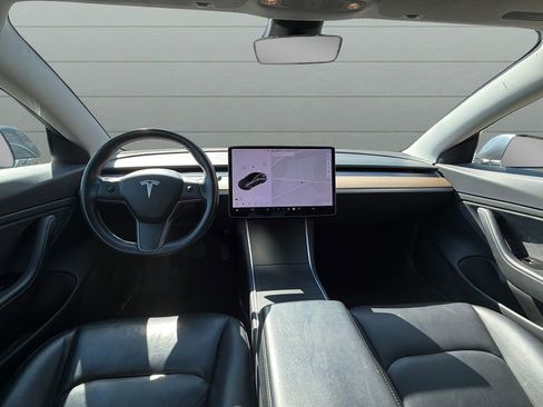 Used 2018 Tesla Model 3 Long Range AWD/4WD image 11