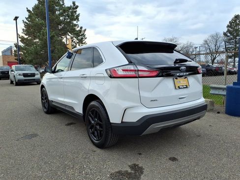 Certified 2023 Ford Edge SEL w/ Convenience Package AWD/4WD image 8