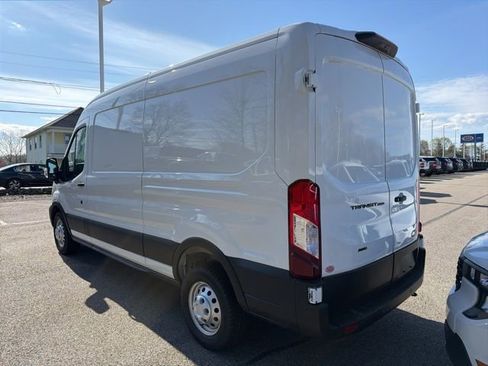 New 2026 Ford Transit 250 148 Medium Roof Extended AWD w/ Load Area Protection Package image 4