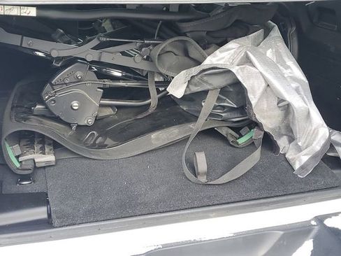 Used 2019 Jeep Wrangler Unlimited Rubicon w/ Dual Top Group AWD/4WD image 7