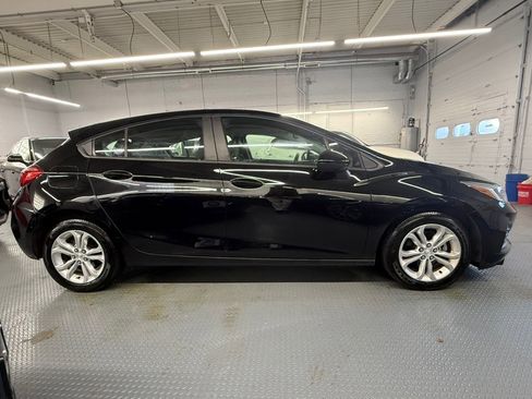 Used 2019 Chevrolet Cruze LS w/ LS Convenience Package image 6