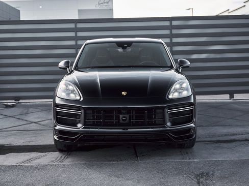 Used 2023 Porsche Cayenne Turbo GT image 17