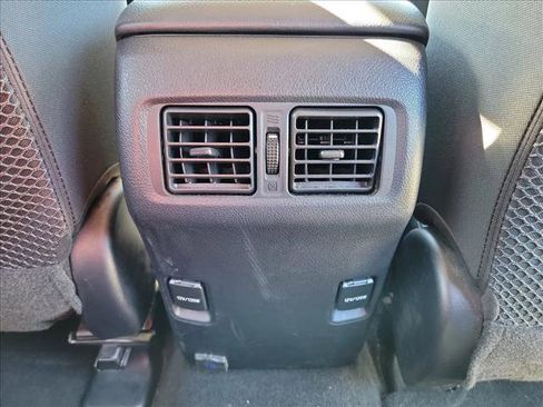 Used 2019 Toyota 4Runner SR5 AWD/4WD image 17