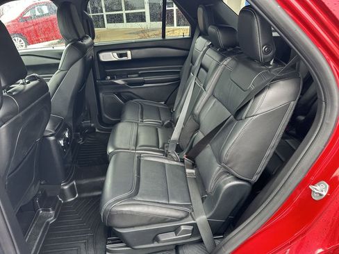 Used 2020 Ford Explorer ST w/ Premium Technology Package AWD/4WD image 22