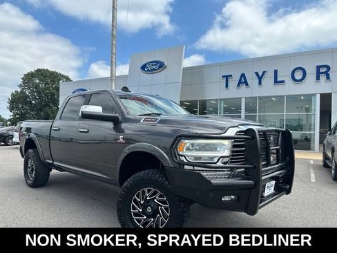 Used 2020 RAM 2500 Laramie AWD/4WD image 1