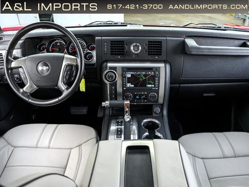 Used 2009 HUMMER H2 Luxury image 31