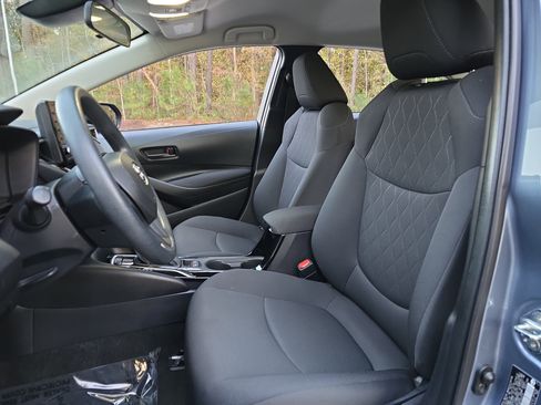 Used 2022 Toyota Corolla LE image 14