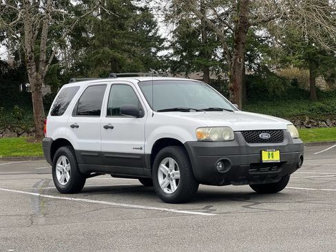 Used 2006 Ford Escape 4WD Hybrid image 7