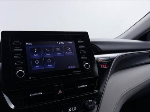 Used 2023 Toyota Camry SE FWD image 29